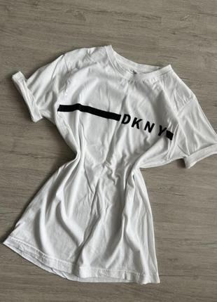 Оригинальная футболка dkny