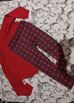 Красивые лосины в клеточку