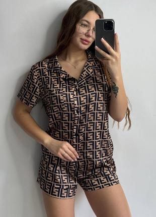 Шоколадная пижама рубашка и шорты