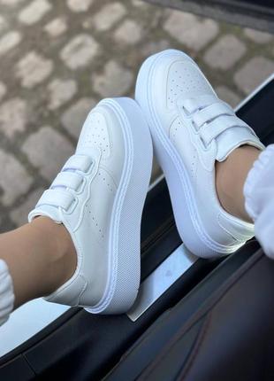 Стильні білі кеди на платформі на липучках😻😻😻