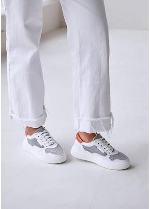 Біло-сірі кеди зі шкіри та замші