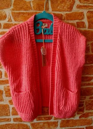 Жилетка, кардиган