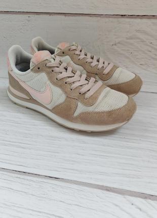 Кросівки nike