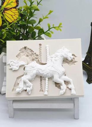 Молд силіконовий кінь 97 на 75 мм сірий