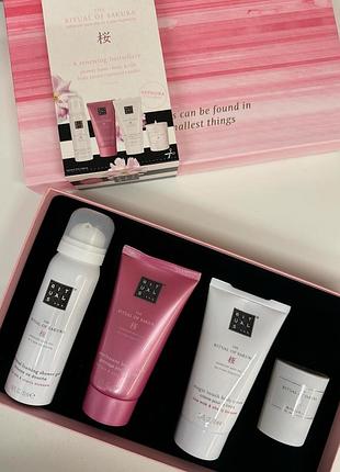 Подарунковий набір rituals the ritual of sakura
