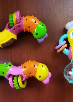 Іграшки брязкальця музикальні розвиваючі