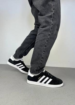 Женские кроссовки adidas gazelle black white адидас черного с белым цветами3 фото