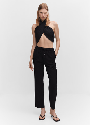 Стильные черные брюки джоггеры от mango
