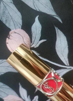 Помада yves saint laurent rouge volupte shine б/в