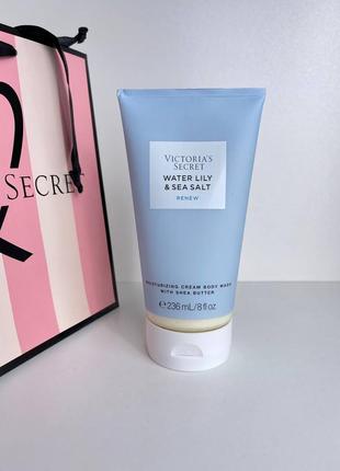 Гель для душа moisturizing cream body wash water lily sea salt