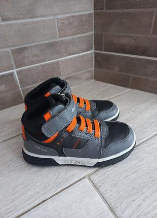 Geox