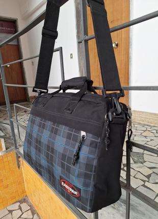 Сумка для ноутбука eastpak оригінал3 фото