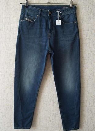 Женские джинсы бойфренды diesel синего цвета.4 фото