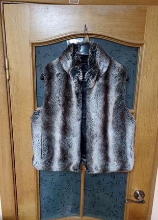 Жилетка безрукавка из искусственного меха sequencence,p. l