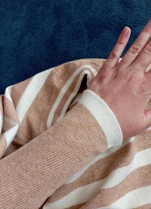 Ніжний фірмовий джемпер в полоску з натуральною віскозою