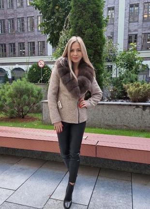 Роскошное шерстяное пальто