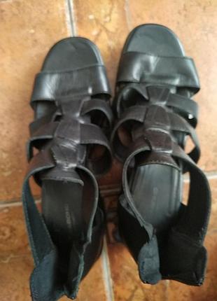 Босоножки vagabond,натуральная кожа размер 38-39