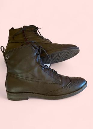 Жіночі черевики tamaris