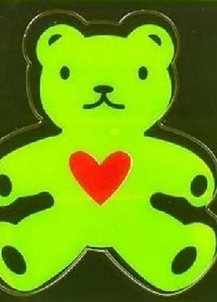 Наклейка светоотражающая  4 штуки