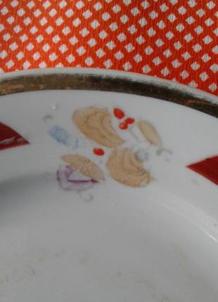 Тарелка мелкая десертная с позолотой винтаж ссср клеймо барановка 20 см