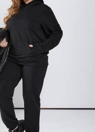 Спортивный костюм новый