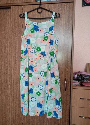 Легкий летний сарафан