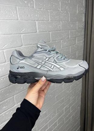 Чоловічі кросівки asics gel-nyc grey silver асікс сірого з сріблястим кольорів2 фото