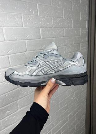 Чоловічі кросівки asics gel-nyc grey silver асікс сірого з сріблястим кольорів3 фото
