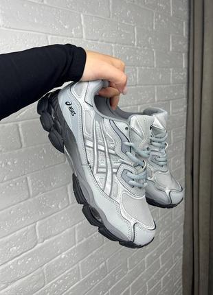 Чоловічі кросівки asics gel-nyc grey silver асікс сірого з сріблястим кольорів1 фото