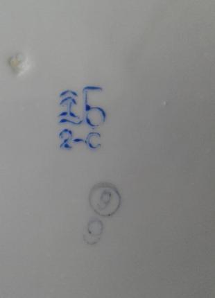 Тарелка мелкая десертная с позолотой винтаж ссср клеймо барановка 20 см