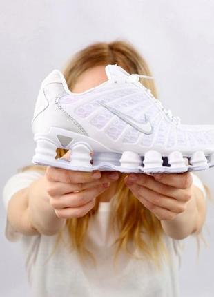 Топ! жіночі кросівки nike shox white