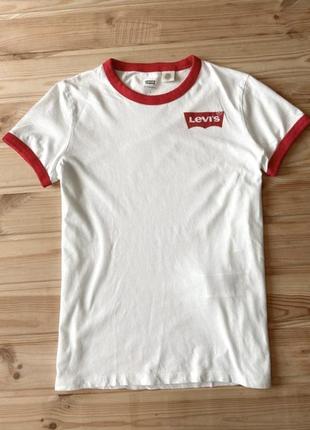 Крутейшая футболка от бренда levis💥