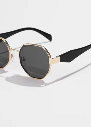 Новые женские солнцезащитные очки