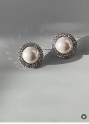 Сережки с перлинок