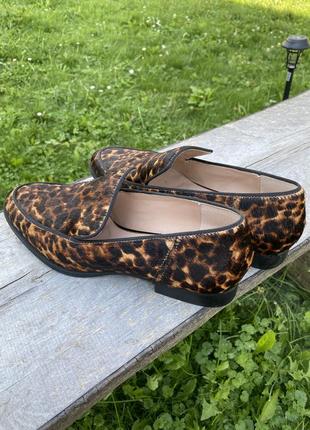 Леопардовые лоферы zara