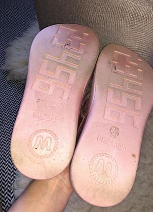 Вьетнамки fitflop вьятнамки литое резиновые блестяжные звенящие тапочки босоножки шлёпанцы шлепки босоножки шлепанцы шлепанцы литые резиновые резиновые в химамки2 фото