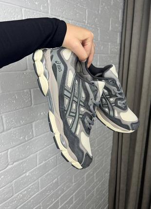 Мужские кроссовки asics gel-nyc brown beige акс бежевого с коричневым цветами1 фото