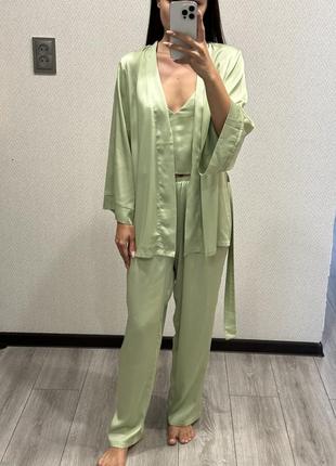 Шелковая пижама