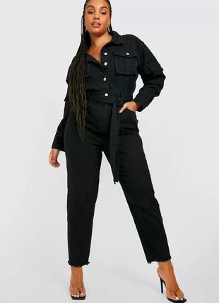 Женский комбинезон. джинс (коттон) черный. размер фланг28. boohoo