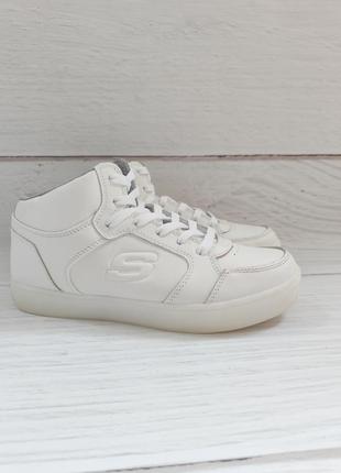 Кроссовки skechers
