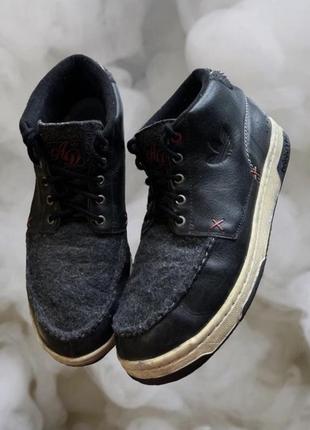 Зимние кожаные кроссовки adidas friezeit оригинал