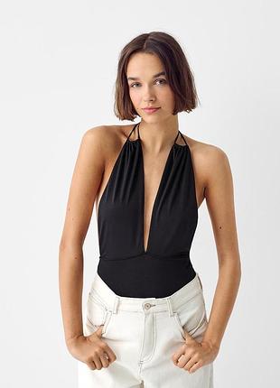 Боди bershka