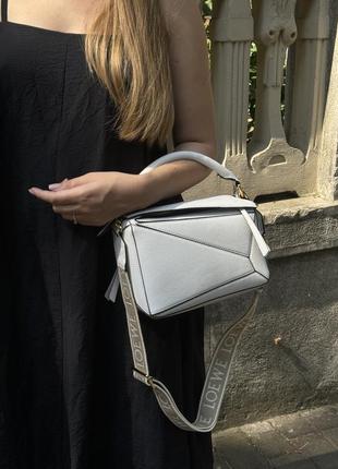Сумка в стиле loewe