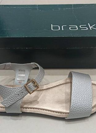 Кожаные босоножки braska, р.39-40