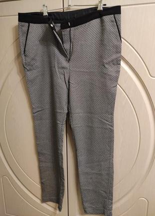 Женские брюки брюки брюки зауженные под классику на р. на 50-52