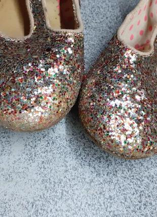 Блестящие праздничные туфли с глиттером5 фото
