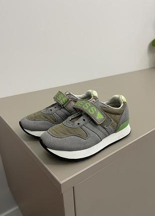 Дитячі кросівки guess