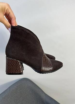 Ботильйони з італійської шкіри та замші жіночі на підборах