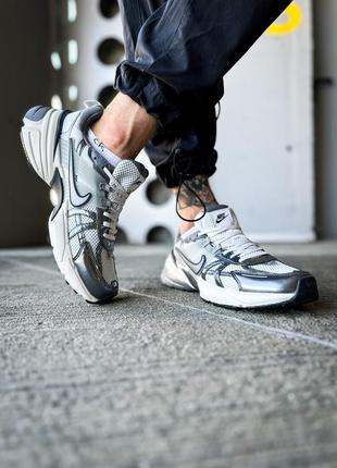 Кроссовки (nike v2k run pure platinum "white metalic silver")🌪️🥷🏻