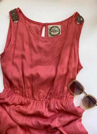 Женское платье kaporal конфетно - розового цвета однотонное